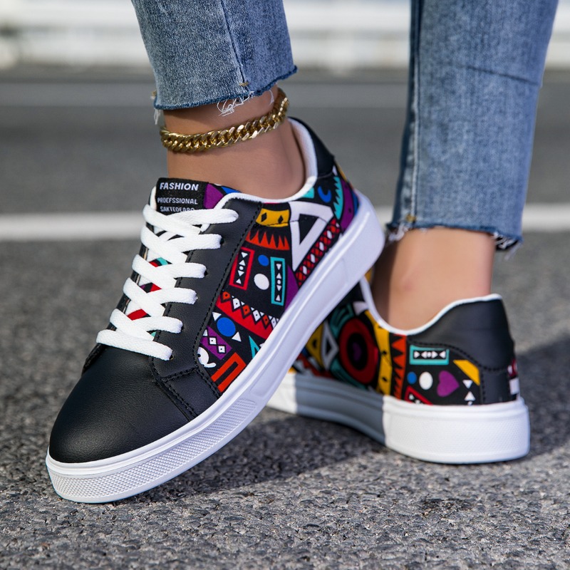 ​​MAEDEF Shoes for Women Men V - مراجعة Men Shoes Type وسعره