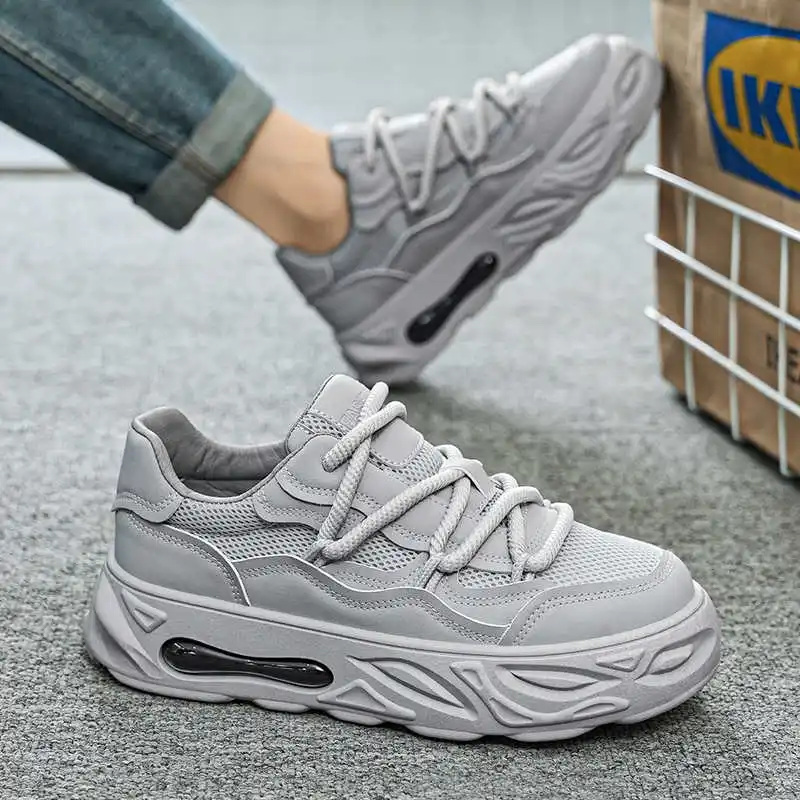 Black Does Not Slip Man's Snea - مراجعة Men Shoes Brands وسعره