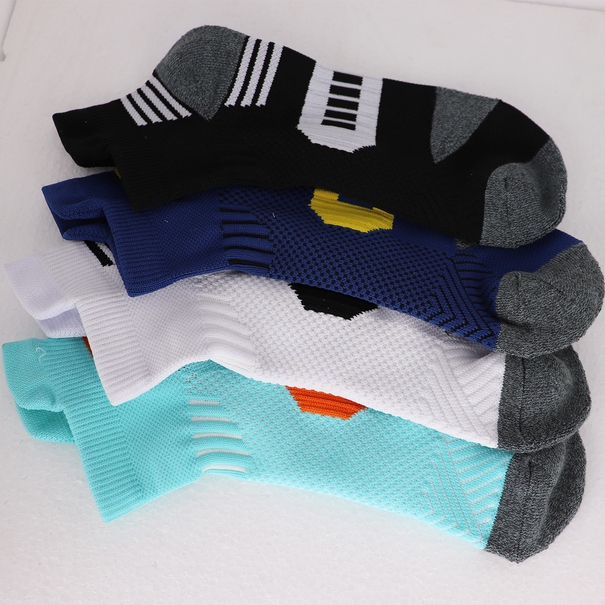 3/9 Pairs Non-Slip Sports Sock - مراجعة Sport Slide Men وسعره